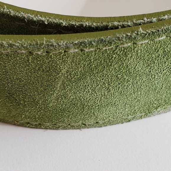 Genuine Leather Green Belt - Picture 5 of 5